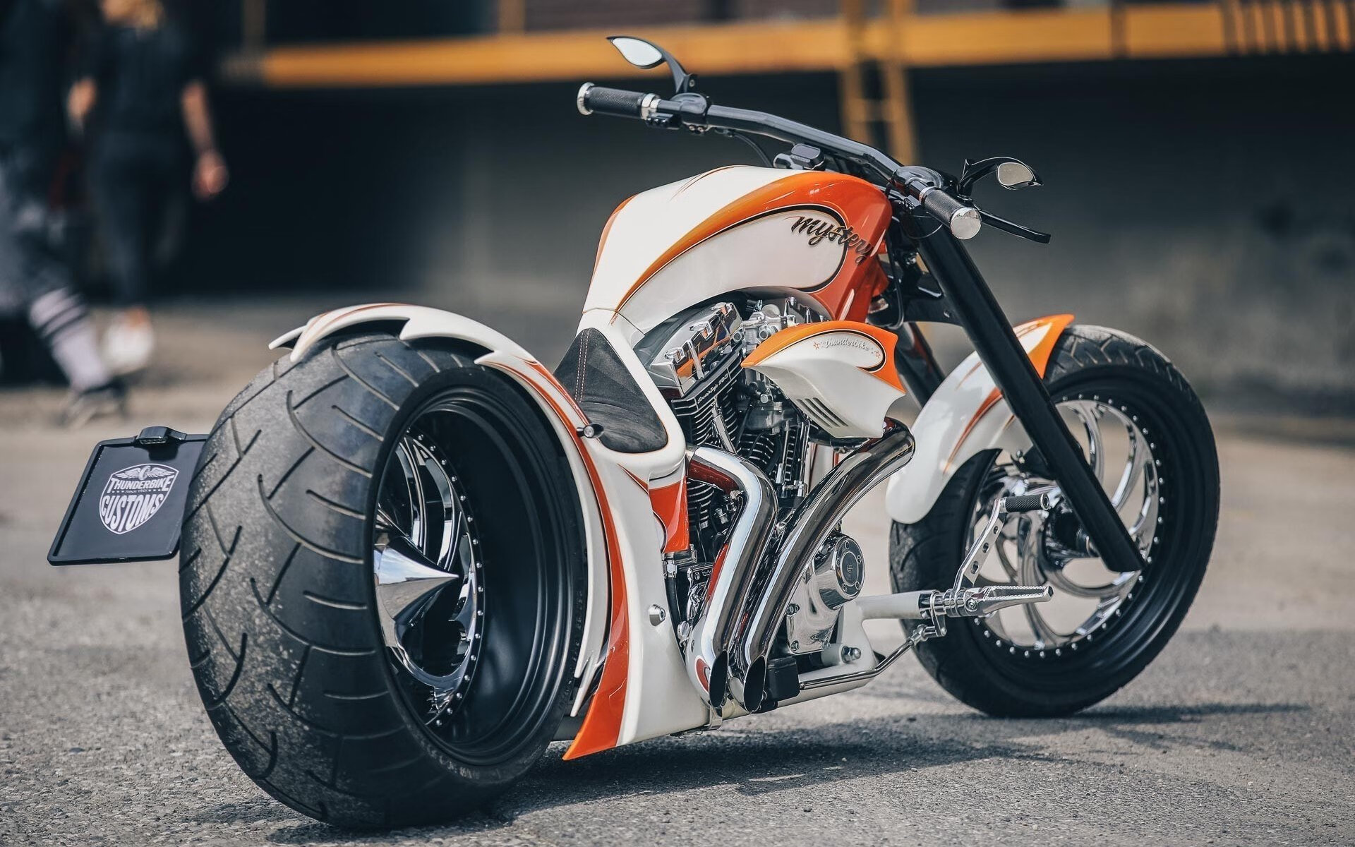 乐鱼官网-门将出击时机把握是否成为破局定位球战术关键，门将进攻